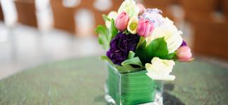 A bouquet brightens the Gala space