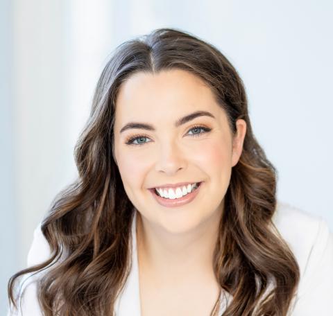 Rachel Ollivier headshot
