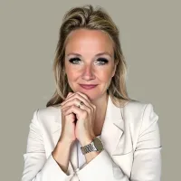 Jennifer Krist Headshot 2025